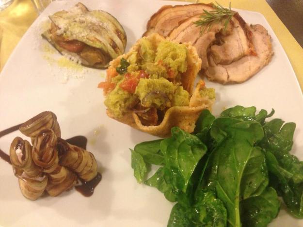 11056890_10204636185719218_1160289660_n